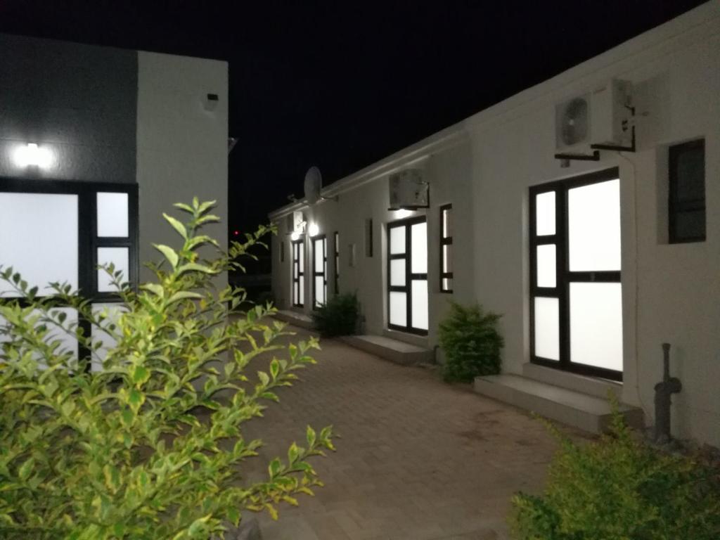 Tsumeb Guesthouse Kamho 외부 사진
