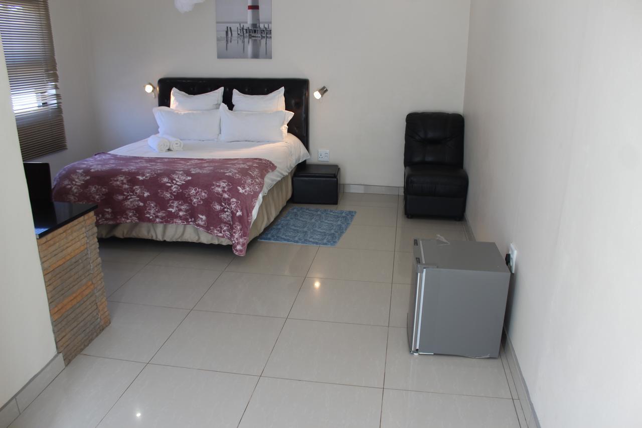 Tsumeb Guesthouse Kamho 외부 사진