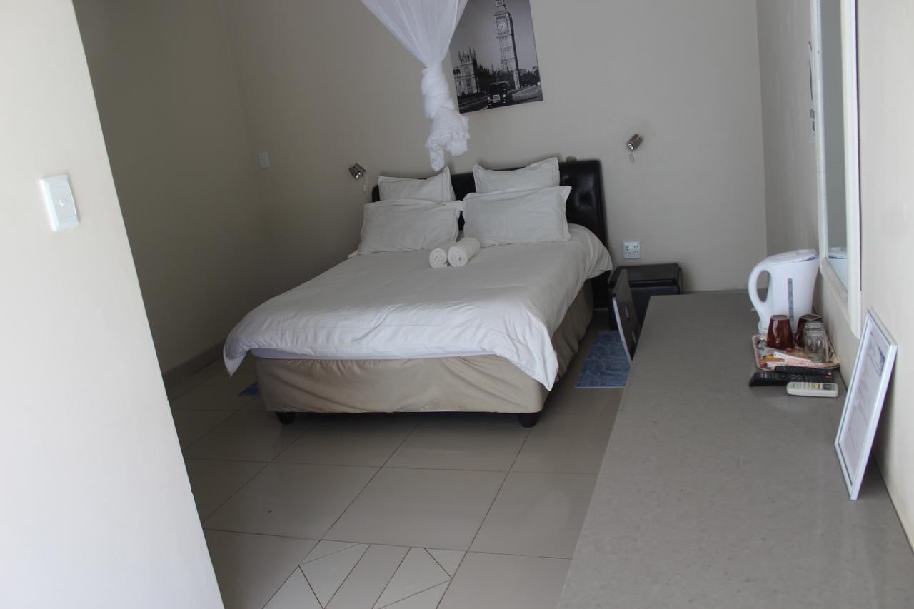 Tsumeb Guesthouse Kamho 외부 사진