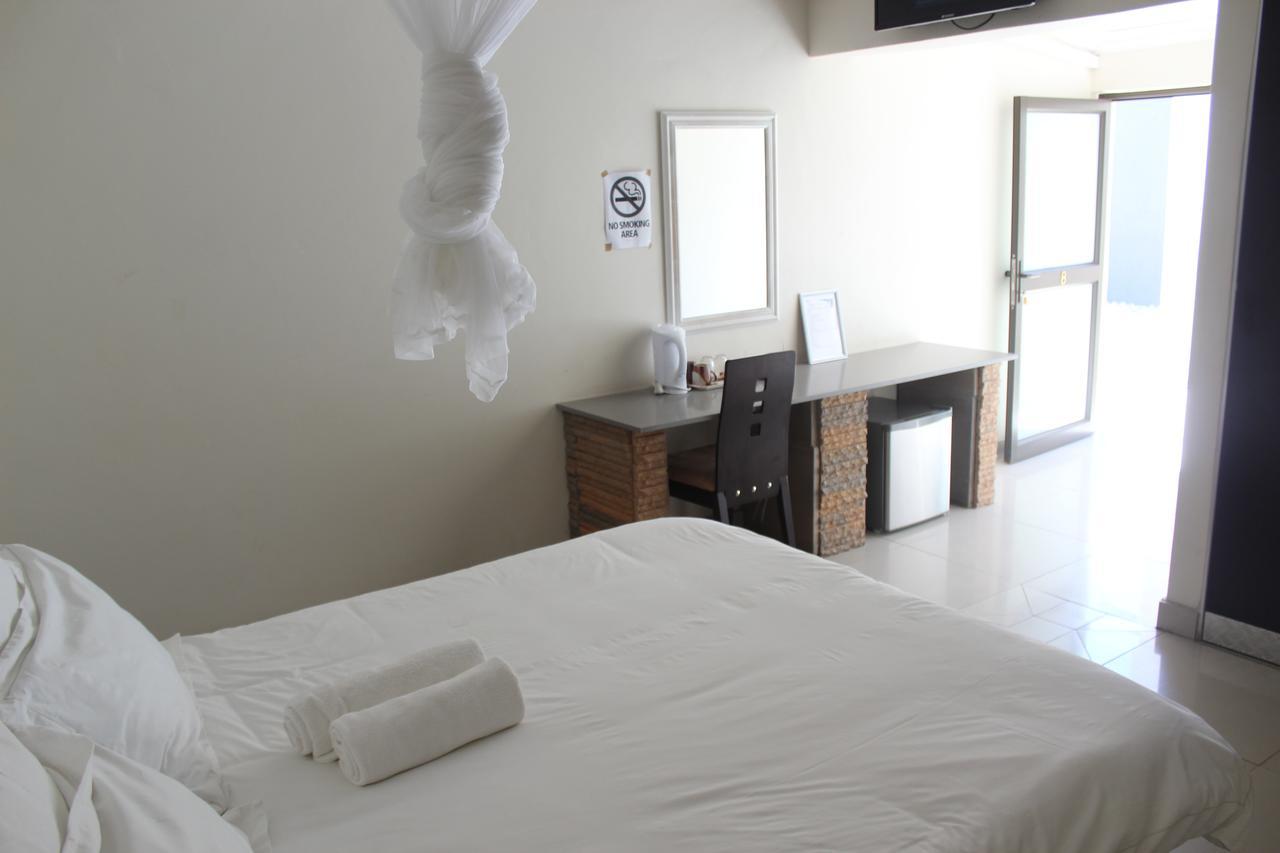 Tsumeb Guesthouse Kamho 외부 사진